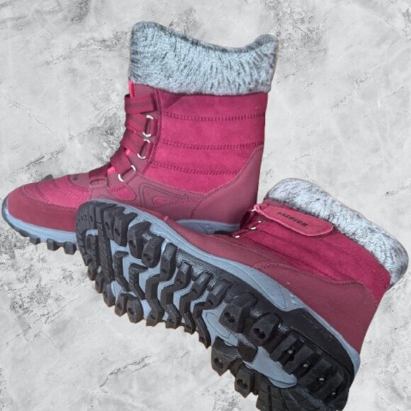 Women's FASHION winter boots, New without tags - Picture 3 of 4